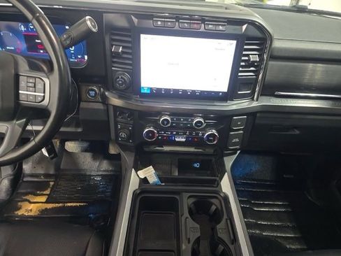 Used 2024 Ford F350 Lariat w/ Lariat Ultimate Package AWD/4WD image 11
