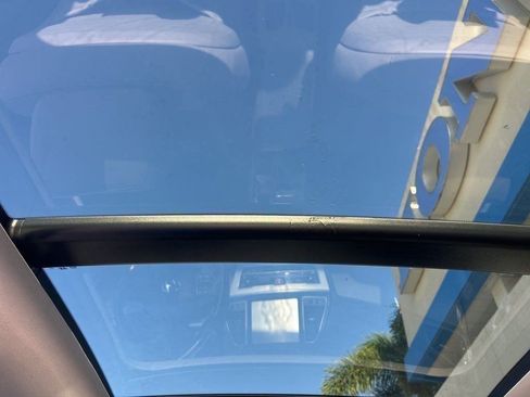 Used 2015 Hyundai Sonata Limited w/ Option Group 05 image 9