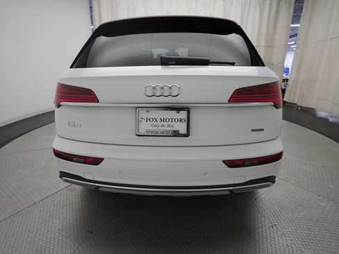 Used 2023 Audi Q5 Premium w/ Convenience Package AWD/4WD image 27