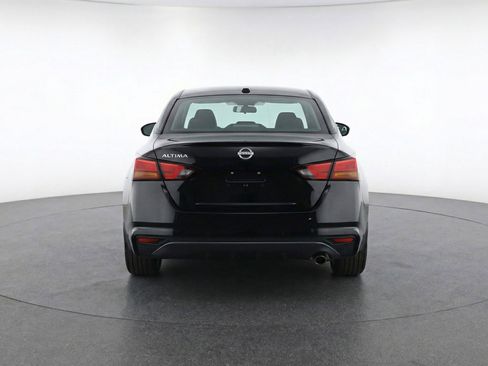 Used 2025 Nissan Altima 2.5 SV image 7