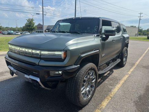 Used 2024 GMC Hummer EV 3X AWD/4WD image 8