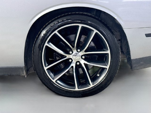 Used 2016 Dodge Challenger R/T Scat Pack w/ Leather Interior Group RWD image 34