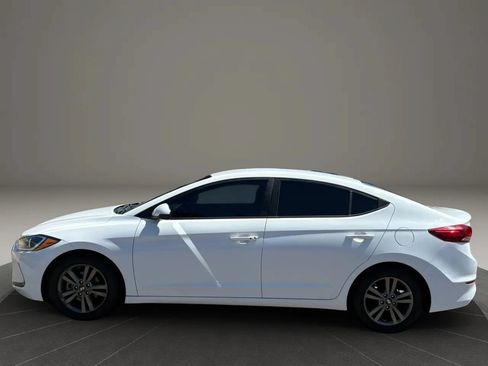 Used 2017 Hyundai Elantra SE w/ SE A/T Tech Package 03 FWD image 9