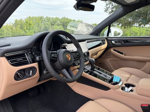 New 2026 Porsche Macan Turbo AWD/4WD image 12