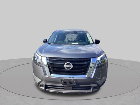 Certified 2024 Nissan Pathfinder S AWD/4WD image 2