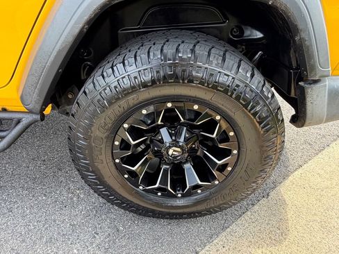 Certified 2018 Jeep Wrangler Unlimited Sport S AWD/4WD image 14