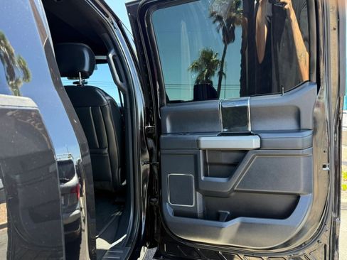 Used 2022 Ford F450 Platinum w/ FX4 Off-Road Package AWD/4WD image 36