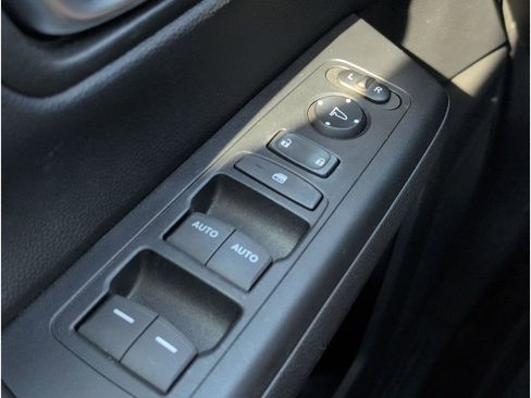 Used 2024 Honda CR-V Sport image 12