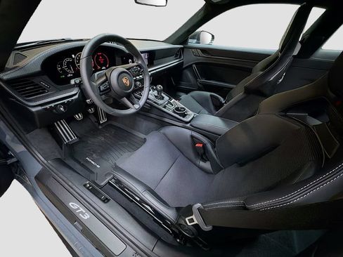 Certified 2026 Porsche 911 GT3 RWD image 5