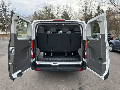 Used 2024 Ford Transit 350 XLT image 21