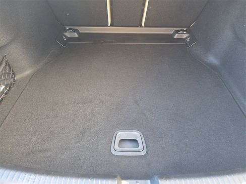 Certified 2025 Mercedes-Benz C 300 4MATIC Sedan image 37