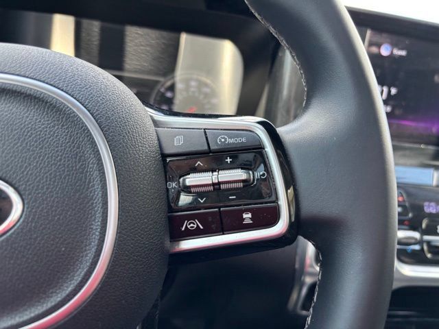 Used 2021 Kia Sorento SX AWD/4WD image 13