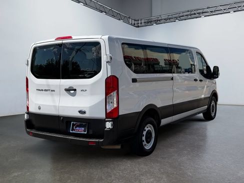 Used 2024 Ford Transit 350 XLT RWD image 5