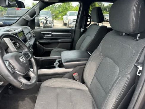 Used 2019 RAM 1500 Big Horn RWD image 4