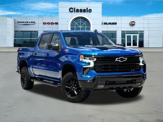 Used 2022 Chevrolet Silverado 1500 LT Trail Boss w/ Protection Package AWD/4WD video 1