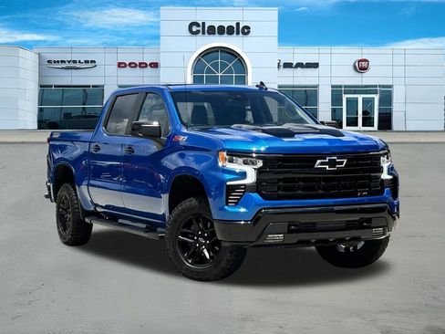 Used 2022 Chevrolet Silverado 1500 LT Trail Boss w/ Protection Package AWD/4WD image 1