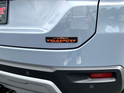 Used 2024 Honda Pilot TrailSport image 24