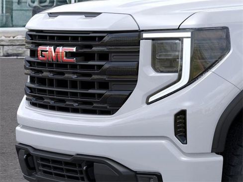 New 2026 GMC Sierra 1500 Elevation image 13