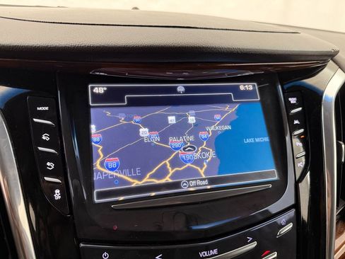 Used 2017 Cadillac Escalade ESV Luxury image 26