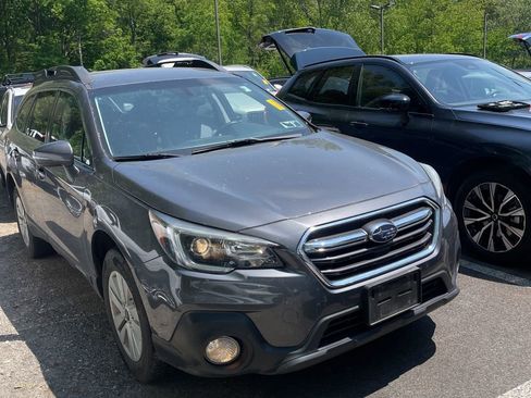 Used 2019 Subaru Outback 2.5i Premium AWD/4WD image 1