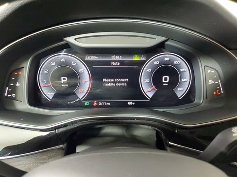 Used 2021 Audi Q7 3.0T Premium AWD/4WD image 27