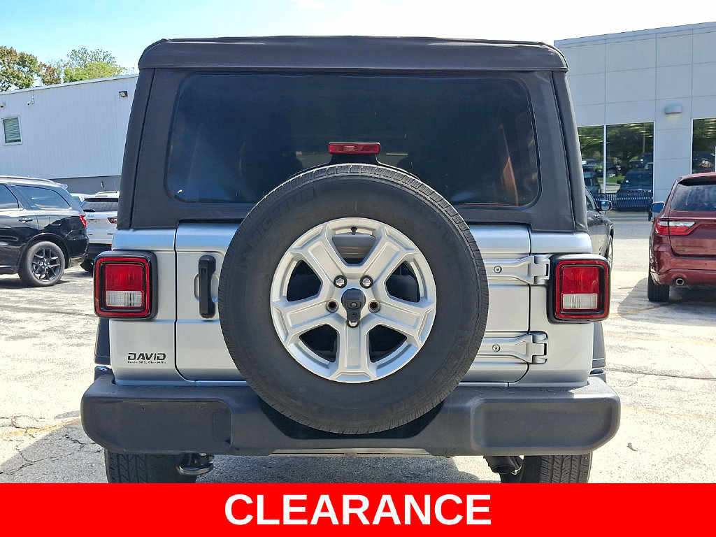 Used 2022 Jeep Wrangler Unlimited Sport AWD/4WD image 5