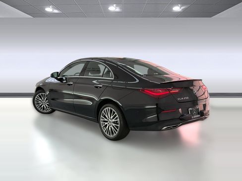 Certified 2024 Mercedes-Benz CLA 250 image 3