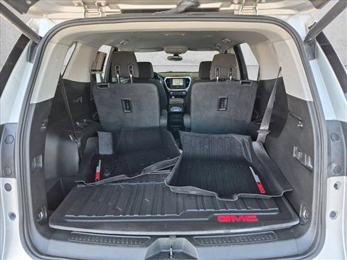 Used 2019 GMC Acadia SLE w/ Driver Alert Package I FWD image 6
