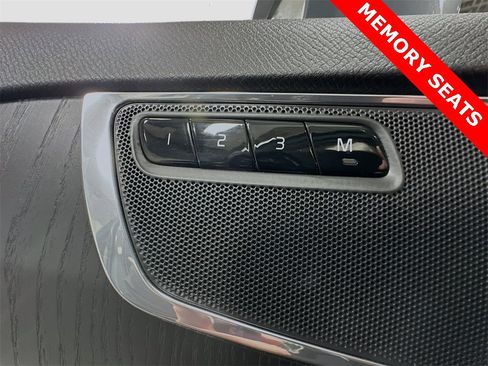 Used 2020 Volvo XC90 T5 Momentum image 38