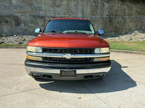 Used 2001 Chevrolet Silverado 1500 LS w/ Firm Ride Suspension Pkg RWD image 5