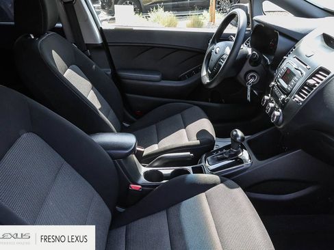 Used 2018 Kia Forte LX FWD image 12