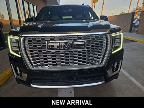 Certified 2022 GMC Yukon Denali w/ Max Trailering Package AWD/4WD image 2