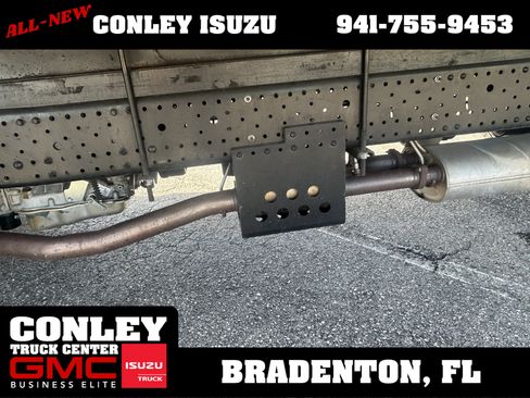 Used 2025 Isuzu NQR image 18