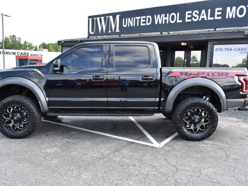 Used 2018 Ford F150 Raptor w/ Equipment Group 802A Luxury AWD/4WD image 9