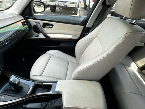 Used 2010 BMW 335i 335i Sedan image 42