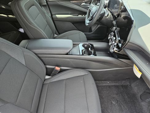 New 2026 Chevrolet Blazer EV LT w/ Midnight/Sport Edition FWD image 10