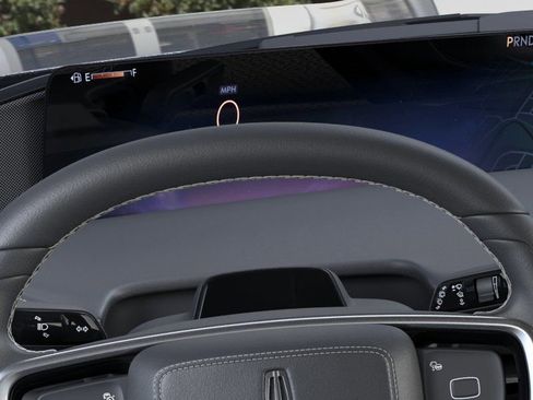 New 2026 Lincoln Navigator Premiere AWD/4WD image 13