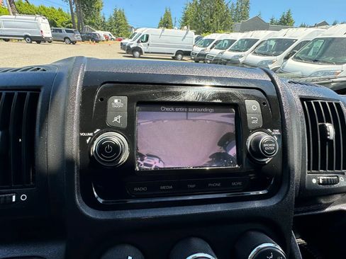 Used 2021 RAM ProMaster 2500 FWD image 18