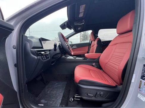New 2026 Kia Sportage SX Prestige AWD/4WD image 15