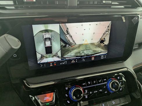 New 2026 GMC Sierra 3500 AT4 w/ AT4 Premium Plus Package image 26