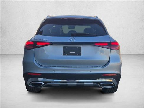 Certified 2026 Mercedes-Benz GLC 300 image 6
