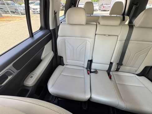 Used 2025 Hyundai Santa Fe SEL AWD/4WD image 41