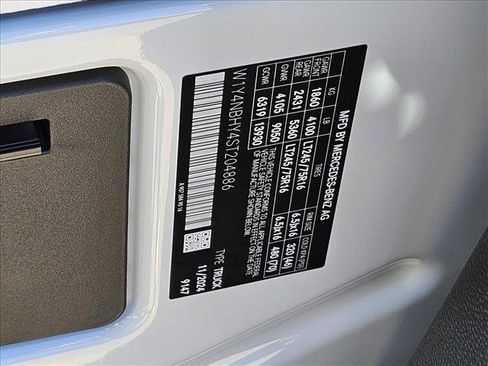 New 2025 Mercedes-Benz Sprinter 2500 image 18