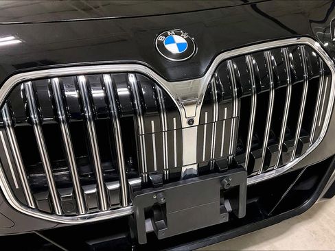 Certified 2025 BMW 740i 740i image 30