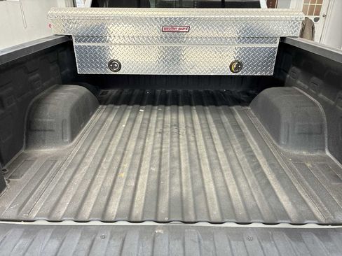 Used 2021 Chevrolet Silverado 1500 LT image 20