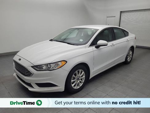 Used 2018 Ford Fusion S FWD image 1