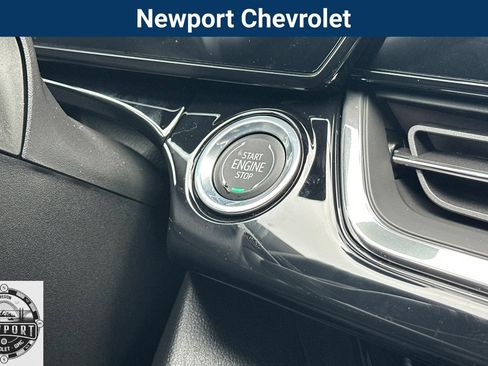 New 2026 Chevrolet Trax RS w/ Sunroof Package image 23