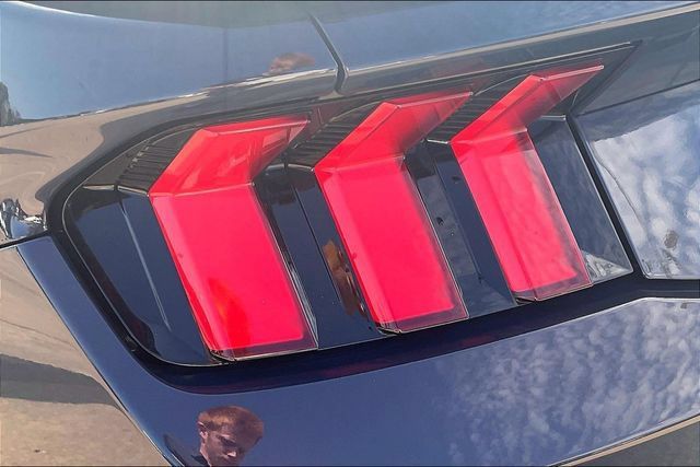 Used 2025 Ford Mustang Dark Horse RWD image 23