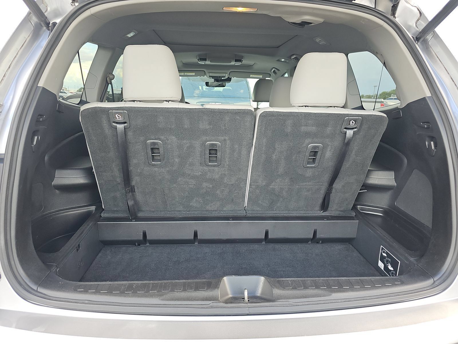Used 2019 Honda Pilot Elite image 17