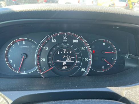 Used 2017 Honda Accord Sport image 16